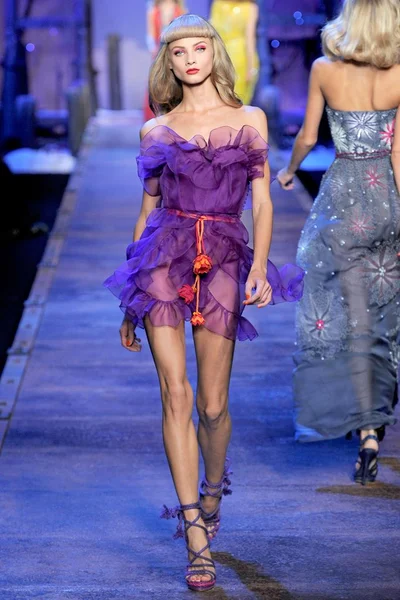 Look 43